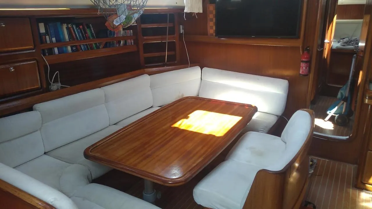 Botel Hotel Yacht La Perla Negra Puerto De Mogan Španělsko